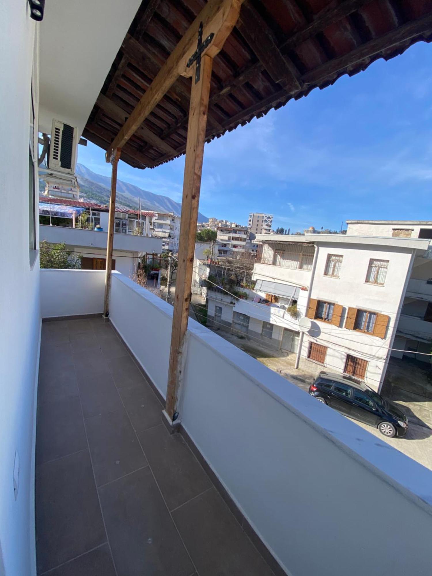 Novs Apartment3 Gjirokaster Luaran gambar