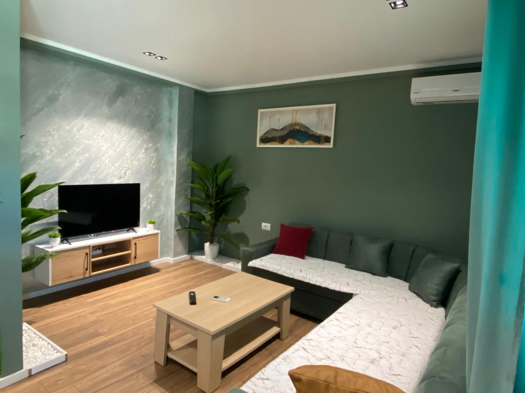 Novs Apartment3 Gjirokaster Luaran gambar